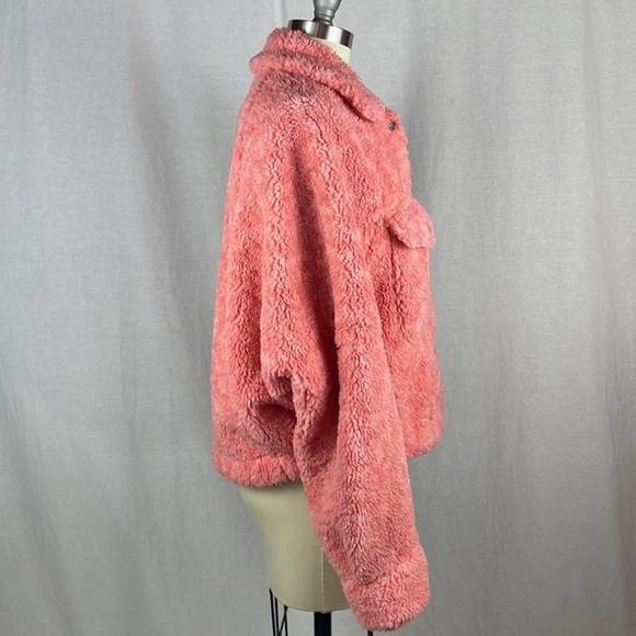 Free People We The Free Sherpa Cropped Jacket in Pink🌸 - Picture 4 of 8